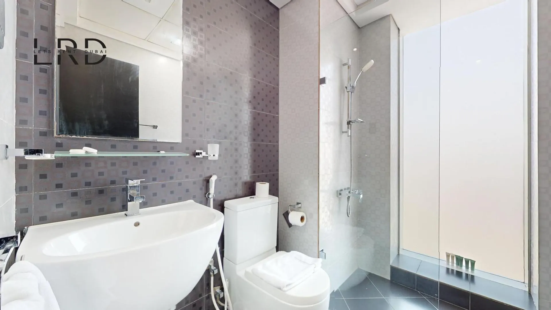 Modern & Spacious 2Br Apartment Ντουμπάι 0*,  Ηνωμένα Αραβικά Εμιράτα