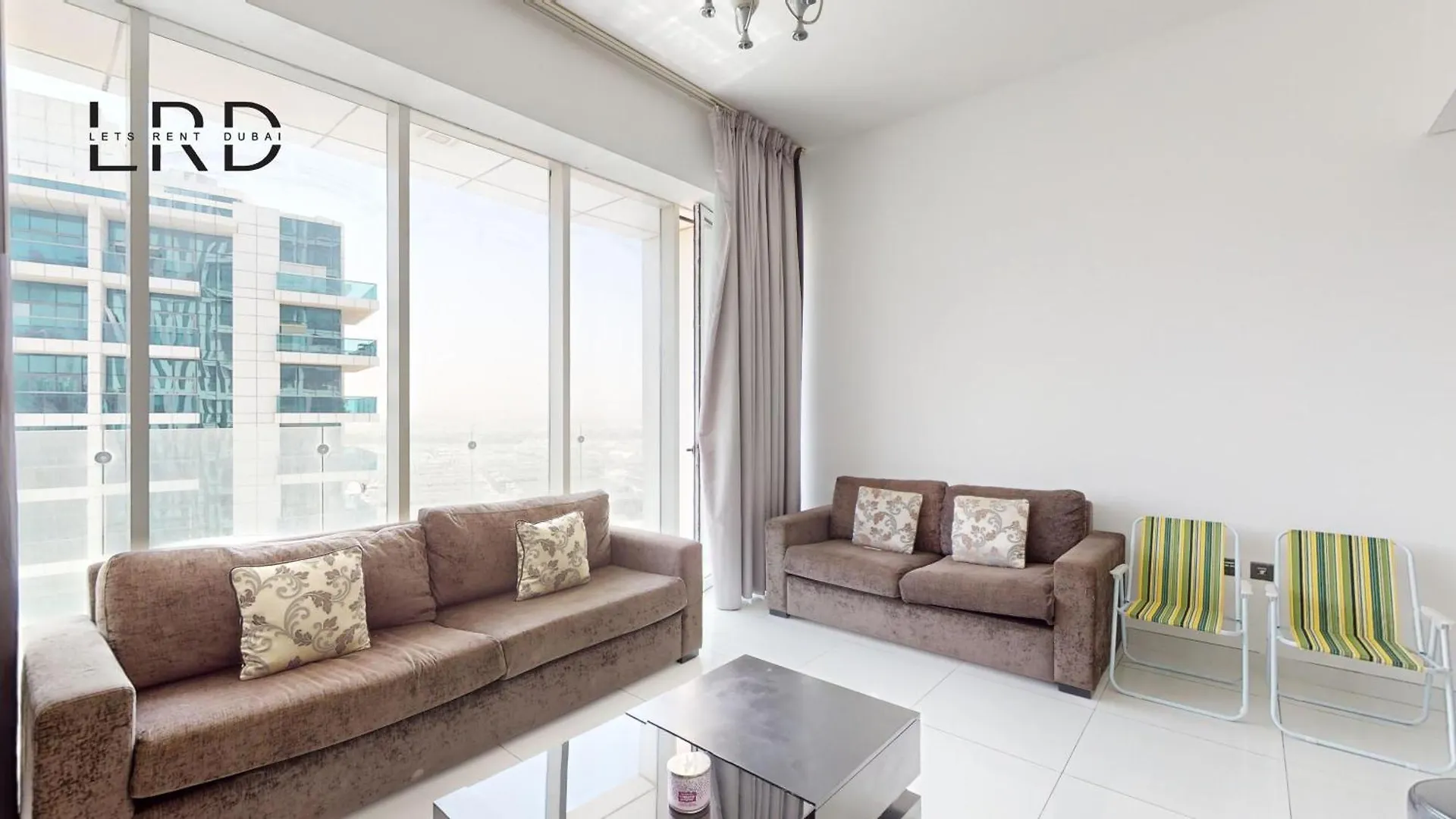 Modern & Spacious 2Br Apartment Ντουμπάι